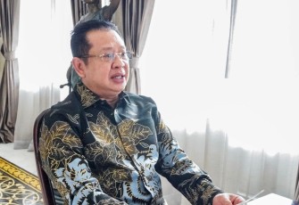 Bamsoet saat memberikan sambutan dalam Assessment Lapangan Akreditasi Perguruan Tinggi Universitas Perwira Purbalingga Jawa Tengah secara daring dari Jakarta, Jumat (12/1/24).