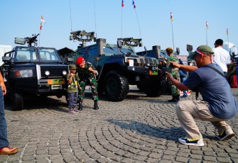Rangkaian Pesta Rakyat HUT ke-79 TNI