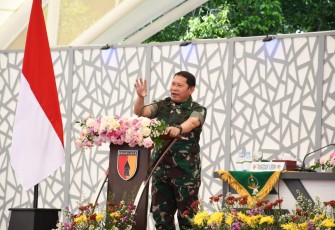 Pangdam V/Brawijaya Mayor Jenderal TNI Rafael Granada Baay 