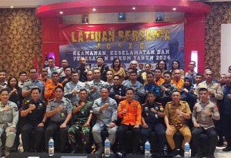 Foto Bersama usai acara
