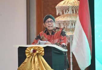 Mendes PDTT Abdul Halim Iskandar 