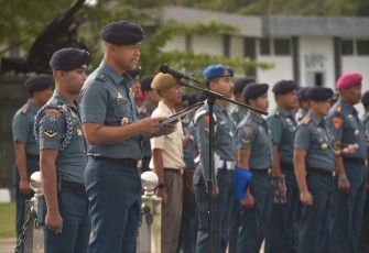 Kepala Staf Koarmada III Laksamana Pertama Singgih Sugiarto
