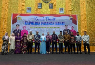 Kenal Pamit Kapolres Pasbar Dari AKBP Nurhadiansyah Kepada AKBP Agung Tribawanto