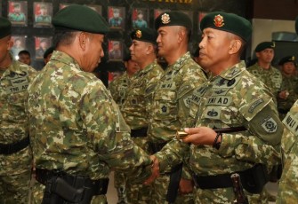 Pangdivif 2 Kostrad Mayjen TNI Haryanto saat sertijab Danmenarmed 2 Kostrad, Sabtu (24/2)