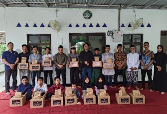 Kasat Reskrim Polresta Tangerang Beri Santunan untuk Masyarakat di Bulan Suci Ramadan 