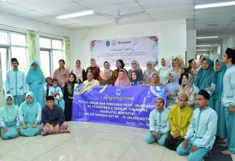 Aksi Baksos di Pondok Tunanetra Raudlatul Makfufin Kota Tangerang Selatan, Senin (1/4)