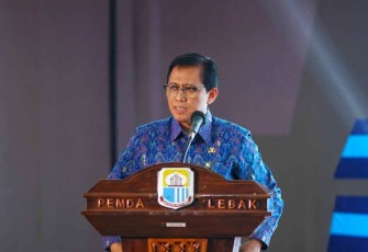 Dirjen Bangda Kemendagri Restuardy Daud 
