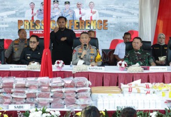 Kapolda Jatim Irjen Pol Imam Sugianto 