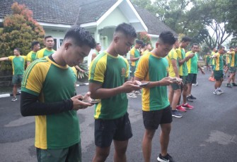 Penggunaan aplikasi NRC prajurit Menarmed 2 Kostrad 