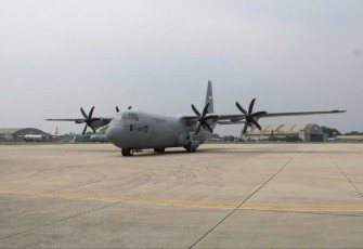 Pesawat Super Hercules C-130 J