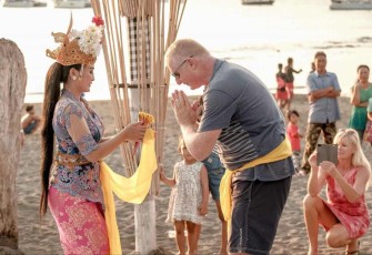 Wisatawan luar negeri saat mengunjungi pulau Dewata Bali