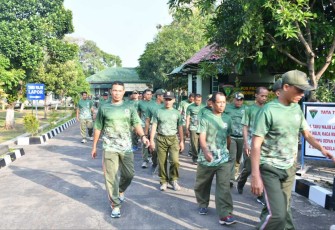 Olahraga bersama prajurit Kodim 0802/Ponorogo