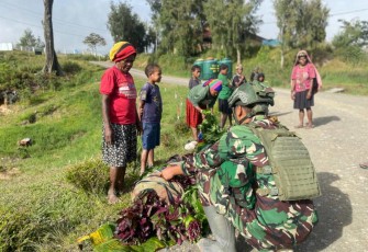 Borong jualan mama Papua 