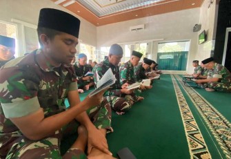 Doa bersama prajurit Menarmed 2 Kostrad 