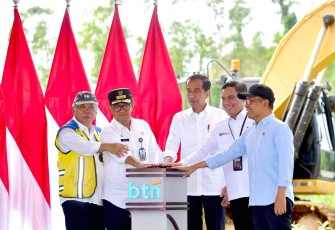 Panglima TNI Dampingi Presiden RI Groundbreaking Sejumlah Gedung IKN 