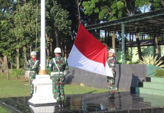 Upacara gabungan tiga satuan di Menarmed 2 Kostrad, Senin (18/9)