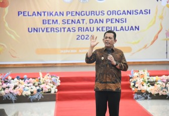 Gubernur Kepri Ansar Ahmad 