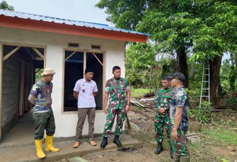 Peninjauan pembangunan rumah warga terdampak banjir