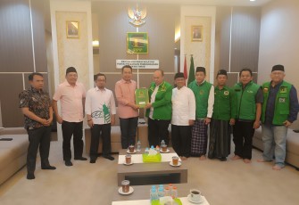 PPP Serahkan Surat Tugas ke Gus Fawait 