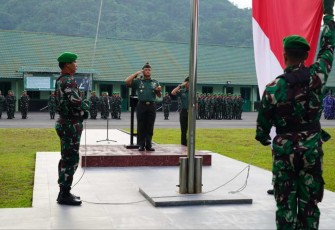 Upacara bendera 17-an prajurit Korem 023/KS