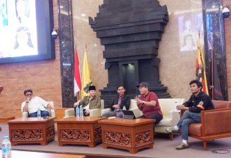 Seminar nasional BEM FISIP UWKS