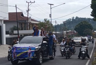 Ribuan Warga Hadiri Deklarasi Paket Maksi-Ronal di Ruteng 