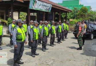 Pelatihan PBB Satlinmas wilayah desa binaan