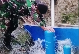 Satgas TMMD Lakukan Pemeriksaan Titik Sumber Air Pompa Hidram.