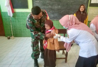 Pendampingan vaksinasi di sekolah
