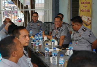 Kalapas Kelas I Medan Gelar Coffee Morning Bersama Jajaran. 