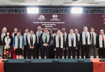 KemenKopUKM Soroti Pentingnya Entaskan Kemiskinan dan Pemanfaatan Teknologi Produksi bagi UMKM APEC SME Ministerial Meeting di Peru 