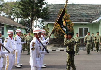Tradisi penyambutan warga baru Menarmed 2 Kostrad 