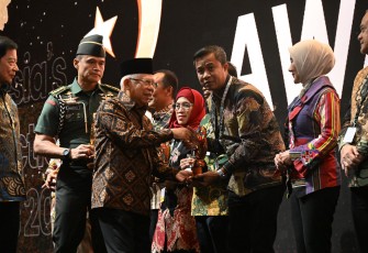 Wapres RI Apresiasi Pj Wali Kota Tebing Tinggi Atas Penghargaan Terbaik 3 Indonesia SDGs Action Awards 2024 