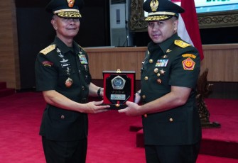 Kasum TNI Pimpin Sertijab Kapusada TNI dan Terima Laporan Korps Kenaikan  Pangkat Perwira Tinggi TNI 