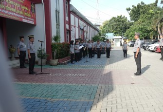 Kalapas Kelas I Medan Berikan Penghargaan kepada Pegawai