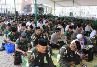 Doa bersama prajurit Kodim 0806/Trenggalek 