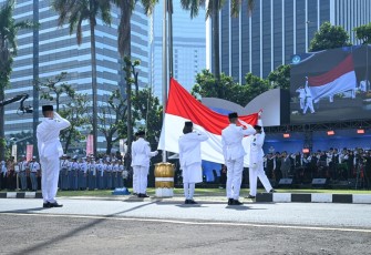 Peringatan Hari Guru di Kemendikdasmen Jakarta, Senin (25/11)