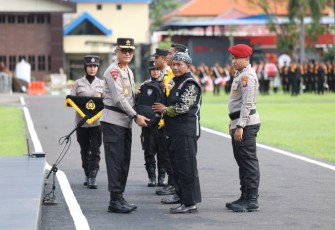 Kapolda Jatim Irjen Pol Imam Sugianto 