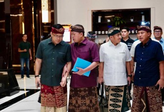 Menteri ATR/BPN Nusron Wahid saat rakor di Bali