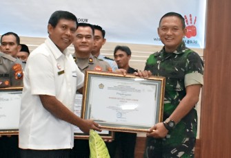 Korem 081/DSJ Terima Penghargaan dari KPPN Madiun 