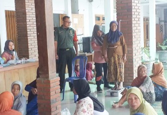 Pendampingan posyandu lansia di wilayah desa binaan 