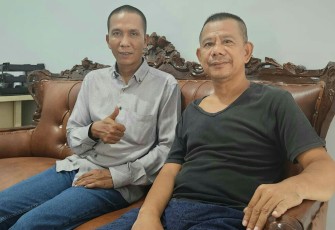 Ketua Pewarta Chairum Lubis SH Didampingi Pengurus Dedi Irawandi Lubis SE Gelar Jumat Barokah.