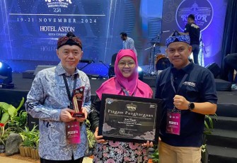 Disdik Kota Depok mendapat dua penghargaan dari BBPMP Jabar saat Rapat Koordinasi (Rakor) Evaluasi dan Refleksi Capaian Program Prioritas Pendidikan bersama BBPMP Jabar di Aston Cirebon Hotel & Convention Center, Kamis (21/11/24).