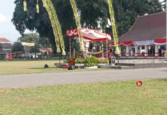 Walikota Blitar Santoso Pimpin Apel Peringatan Hari Lahir Pancasila Tahun 2024 (Foto : Faisal NR / Klikwarta.com)