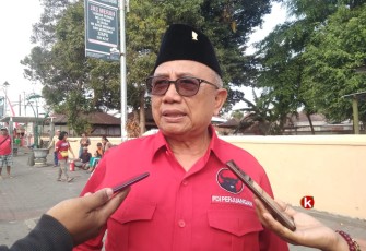 Ketua DPC PDIP Kabupaten Blitar Rijanto (Foto : Faisal NR / Klikwarta.com)