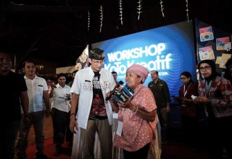 Menparekraf Sandiaga Uno bersama pelaku ekonomi melalui Ka Ta Kreatif di Kabupaten Badung, Bali