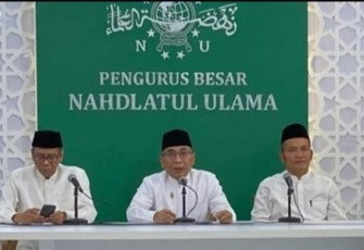 Ketua Umum Pengurus Besar Nahdlatul Ulama (PBNU) Yahya Cholil Staquf di Kantor PBNU, Jakarta Pusat, Kamis (18/1/24).