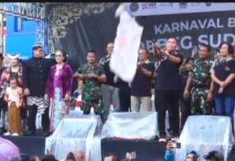 Pembukaan Karnaval Budaya Grebek Sudiro 2024 