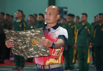 Pangdivif 2 Kostrad saat Tutup Jalannya The 5th National Open Karate Championship 2024