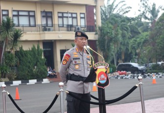 Ditsamapta Polda Banten gelar Latganda dan peragaan dalam melaksanakan tugas keterampilan perorangan bertempat di Polda Banten pada Kamis (29/02). Kegiatan dipimpin langsung Dirsamapta Polda Banten Kombes Pol Mohamad Syarhan